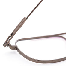 Carica l&#39;immagine nel visualizzatore di Gallery, IP Titanium Men Optical Glasses Frames Aviator Myopia Prescription Eyeglasses Frames UK Handmade Design Retro Ultralight Eyewear