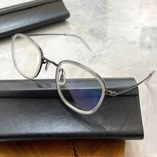 Load image into Gallery viewer, Japanese GMS-824 Pure Titanium Designer Vintage Round Eyeglasses Frame Men Hand-made Myopia Glasses Women Eye Accessories