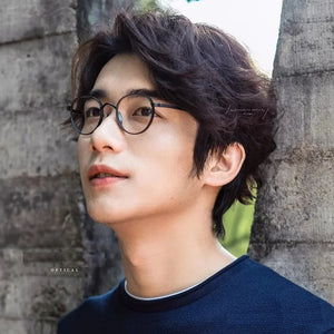 Japanese Handmade Pure Titanium Glasses Frame KMN113 Retro Oval Round Men Eyeglasses Women Myopia Reading Eyewear Frames Oculos