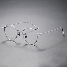 Carica l&#39;immagine nel visualizzatore di Gallery, Japanese Handmade Pure Titanium Glasses Frames Men Women Ultra Light Round Eyeglass Frames Reading Prescription Eyewear Frame