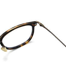 Carica l&#39;immagine nel visualizzatore di Gallery, Japanese Handmade Square Titanium Glasses Frame Men Ultralight Myopia Eyeglasses Women Retro Prescription Anti Blue Light Optics