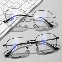 Load image into Gallery viewer, Japanese Titanium Alloy Glasses Frames Men Designer Polygonal Retro Eyeglasses Frames Myopia Ip Electroplated Titanium Frames