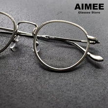 Carica l&#39;immagine nel visualizzatore di Gallery, Japanese Titanium Glasses Frame Men Ultra-Light Fashion Prescription Eyeglasses Women Retro Round Spectacles Oculos Optical Lens