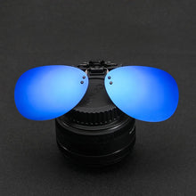 Carica l&#39;immagine nel visualizzatore di Gallery, KLASSNUM Men Driving Clip On Sunglasses for Myopia Eyeglasses Women Polarized Square Night Vision Fishing UV400 Sun Glasses