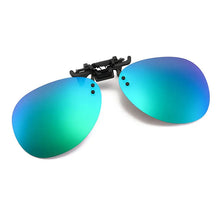 Carica l&#39;immagine nel visualizzatore di Gallery, KLASSNUM Men Driving Clip On Sunglasses for Myopia Eyeglasses Women Polarized Square Night Vision Fishing UV400 Sun Glasses