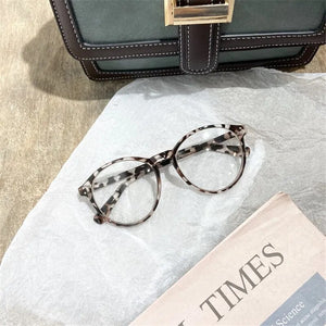 Korean Literary Anti-blue Glasses Frame Women Fashion Glasses Men Contrasting Cute Decorative Glasses