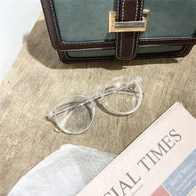 Load image into Gallery viewer, Korean Literary Anti-blue Glasses Frame Women Fashion Glasses Men Contrasting Cute Decorative Glasses