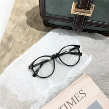 Load image into Gallery viewer, Korean Literary Anti-blue Glasses Frame Women Fashion Glasses Men Contrasting Cute Decorative Glasses