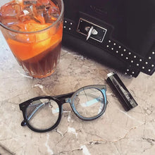 Load image into Gallery viewer, Korean version retro Tiktok net red same flat mirror personality arrow round eyeglass frame