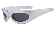 Carica l&#39;immagine nel visualizzatore di Gallery, Luxury Brand Sunglasses For Men Trendy Shield Wrap Around Hip Hop Oversized Sunglasses Women 2000&#39;s Shades Eyewear UV400
