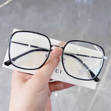 Load image into Gallery viewer, M2670 anti blue light eyeglass frame, large square, large face, slimming appearance, street photo, flat lens, female myopia