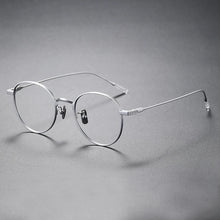 Load image into Gallery viewer, MOMOJA  Business Eyewear Round Retro Pure Titanium Eyeglasses Optical Prescription Glasses Frame For Men And Women 80804