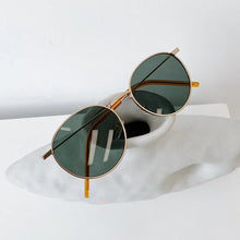 Load image into Gallery viewer, MUYE NEWEST Kids Sunglasses Metal frame Vintage designer UV400 sunglasses High Quality Summer Beach Round glasses