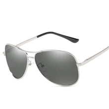 Carica l&#39;immagine nel visualizzatore di Gallery, MUYE Photochromic Pilot Polarized Sunglasses Men Women Driving Chameleon Discoloration Sun glasses Shades Oculos De Sol