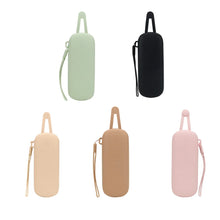 Load image into Gallery viewer, Magnetic Silicone Sunglasses Bag Waterproof Soft Cosmetic Storage Bag Solid Color Eyeglasses Protective Case Glasses Case