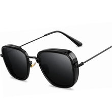 Load image into Gallery viewer, Men&#39;s Steam Punk Sunglasses Gafas De Sol Men&#39;s Driving Metal Sun Glasses Fishing Travel Eyewear
