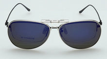 Load image into Gallery viewer, Multicolor Film Polarized Men&#39;s Sunglasses Large Frame Can Be Turned On Sun Glasses Clip Driving Glass Night Vision Clip 1062