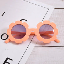 Load image into Gallery viewer, Kids Sunglasses Fashion Children Round Flower Sun Glasses Girls Boys Baby Sport Shades Glasses Uv400 Eyewear Oculos De Sol
