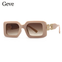 Carica l&#39;immagine nel visualizzatore di Gallery, New Ladies Square Sunglasses Luxury Brand Metal Chain Trendy Women&#39;s Classic Sunglasses Travel Decorative Glasses Men
