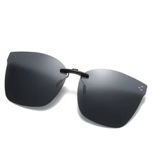 Load image into Gallery viewer, New Men Women Clip On Sunglasses Polarizing UV400 Protention Vintage Clip Polarized Glasses Night Vision Driving Goggles