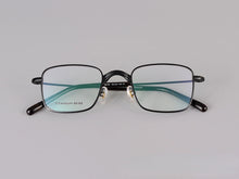 Carica l&#39;immagine nel visualizzatore di Gallery, New Square Frames Glasses Made of Titanium and Acetate with Fine Quality Men  Eyeglasses Women  Glasses
