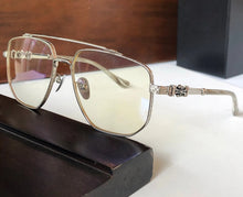 Load image into Gallery viewer, ly Listed Retro Thin Face Big Eye Frame Fashion Travel Beauty Shot Ch8077 Chrome Style