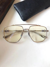 Load image into Gallery viewer, ly Listed Retro Thin Face Big Eye Frame Fashion Travel Beauty Shot Ch8077 Chrome Style