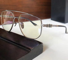 Load image into Gallery viewer, ly Listed Retro Thin Face Big Eye Frame Fashion Travel Beauty Shot Ch8077 Chrome Style