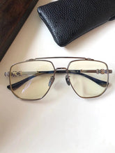 Load image into Gallery viewer, ly Listed Retro Thin Face Big Eye Frame Fashion Travel Beauty Shot Ch8077 Chrome Style