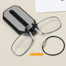 Carica l&#39;immagine nel visualizzatore di Gallery, Nose Clip-on Reading Glasses Folding Legless Ultralight Keychain Glasses Men Women Mini Portable Presbyopic Glasses +1.0 To +3.0