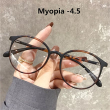 Carica l&#39;immagine nel visualizzatore di Gallery, Oulylan Finished Myopia Glasses  Minus Glasses Frame With Degree Round Women Nearsighted Eyewear 0 -1.0 1.5  2.0 2.5 To -6.0