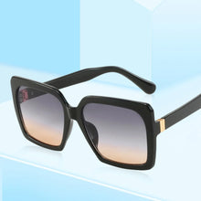 Load image into Gallery viewer, Oversized Shades Sunglasses Women Black Square Sun Glasses Male Vintage Retro Glasses Female Women Lentes De Sol Hombre
