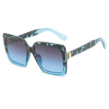 Load image into Gallery viewer, Oversized Shades Sunglasses Women Black Square Sun Glasses Male Vintage Retro Glasses Female Women Lentes De Sol Hombre