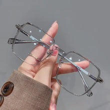 Load image into Gallery viewer, Photosensitive Discoloration Anti-Blue Light Glasses Blue Ray Blocking Ultralight Computer Goggles Eye Protection Metal