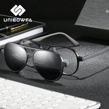 Carica l&#39;immagine nel visualizzatore di Gallery, Polarized Magnet Clip on Glasses Frame Men Aviation Prescription Eyeglasses Frame Optical Myopia Pilot Magnet Clip On Sunglasses