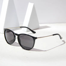 Load image into Gallery viewer, Polarized Sunglasses Men Round Metal Frame Sun Glasses for Women Brand Designer Males UV400 Eyewear Driving Googles Gafas De Sol