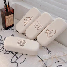 Carica l&#39;immagine nel visualizzatore di Gallery, Pressure-Resistant Glasses Box Portable PU Leather Fold-able Sunglasses Bag Eyeglass Cases Men Women