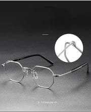 Load image into Gallery viewer, Pure Titanium Myopia Glasses Frames Made of Fine Titanium with Elegant Processing Technique Top-quality  Eyeglasses