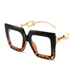Carica l&#39;immagine nel visualizzatore di Gallery, R56464 Oversized Frame Square Women&#39;s Reading Mirror +1.00 +2.00 +3.00 Leg Chain Hollowed Out Design Presbyopia Glasses