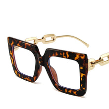 Carica l&#39;immagine nel visualizzatore di Gallery, R56464 Oversized Frame Square Women&#39;s Reading Mirror +1.00 +2.00 +3.00 Leg Chain Hollowed Out Design Presbyopia Glasses