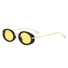 Carica l&#39;immagine nel visualizzatore di Gallery, Retro Punk Men Oval Sunglasses Women  Clear Ocean Lens Shades UV400 Men Trending Sun Glasses