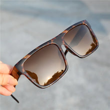 Carica l&#39;immagine nel visualizzatore di Gallery, Rockjoy Oversized Sunglasses Male Women Polarized 160mm Wide Sun Glasses for Men Flat Top Steampunk Large Face Eyewear