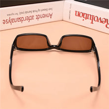 Carica l&#39;immagine nel visualizzatore di Gallery, Rockjoy Stone Sunglasses Male Women Narrow Natural Glass Lens Heavy Brown Mineral Sun Glasses for Men Anti-eye-dry