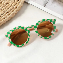Load image into Gallery viewer, Round Frame Children Sunglasses Retro 3-8Y Checker Color Sun Glasses UV400 Kids Sun Protection Glasses for Boys Girls