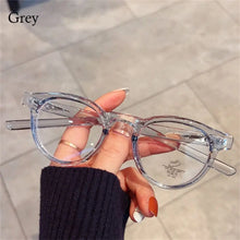 Carica l&#39;immagine nel visualizzatore di Gallery, Round Frame Metal Frame Glasses Ultra-light Vision Care Eyeglasses PC Myopia Glasses Frame Women Men