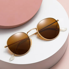 Carica l&#39;immagine nel visualizzatore di Gallery, Round Sunglasses Women High Quality Sun Glasses for Men Luxury Brand Retro Eyewear Female Punk Gafas De Sol Mujer UV400