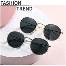 Carica l&#39;immagine nel visualizzatore di Gallery, Round Sunglasses Women High Quality Sun Glasses for Men Luxury Brand Retro Eyewear Female Punk Gafas De Sol Mujer UV400