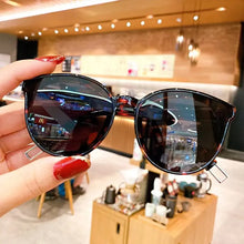 Load image into Gallery viewer, New 2024 Kids Sunglasses Vintage Square Boy Girl Baby Goggles Children Sun Glasses UV400 Eyewear