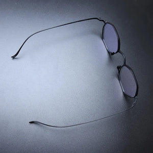 Vintage Pure Titanium Glasses Frame Men Retro Ultra Light Eyeglasses Frame Women Japan Luxury Brand Designer Small Face Eyewear