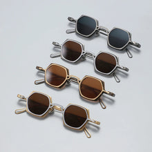Load image into Gallery viewer, Vintage 2 In 1 Magnet Clip Pure Titanium Eyeglasses Frame Men Polarized Small Glasses Frame Women Luxury Brand Designer Eyewear